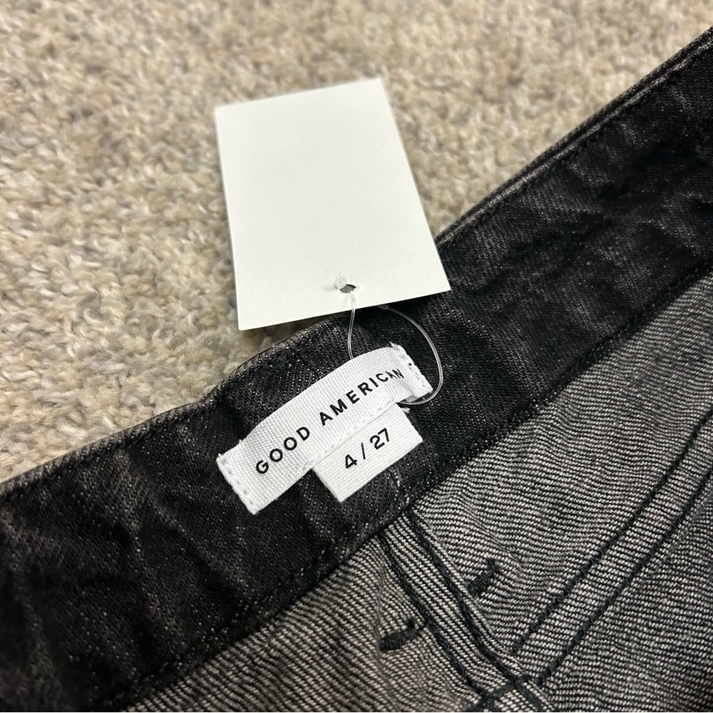 Good American Good Mom Jeans Women’s 4/27 Black Denim New with Tags Ankle - Picture 11 of 12